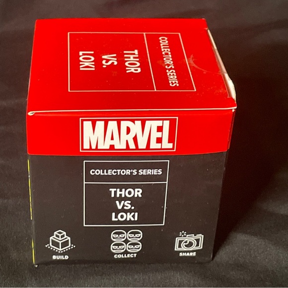 Marvel Collector's Series Thor vs. Loki Collectible Figure Loot Crate Exclusive - Picture 5 of 7